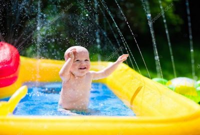 [新聞] 嬰兒什麼時候可以去游泳池？
